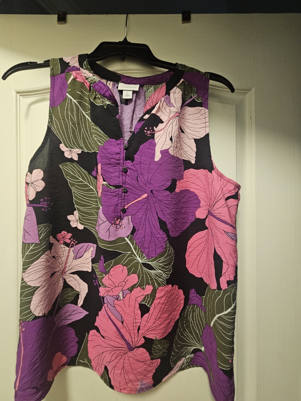Liz Claiborne Pink & Purple Floral Sleeveless Henley Tank